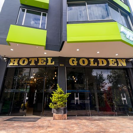 Ayenda 1063 Golden Hotel Bogota Buitenkant foto