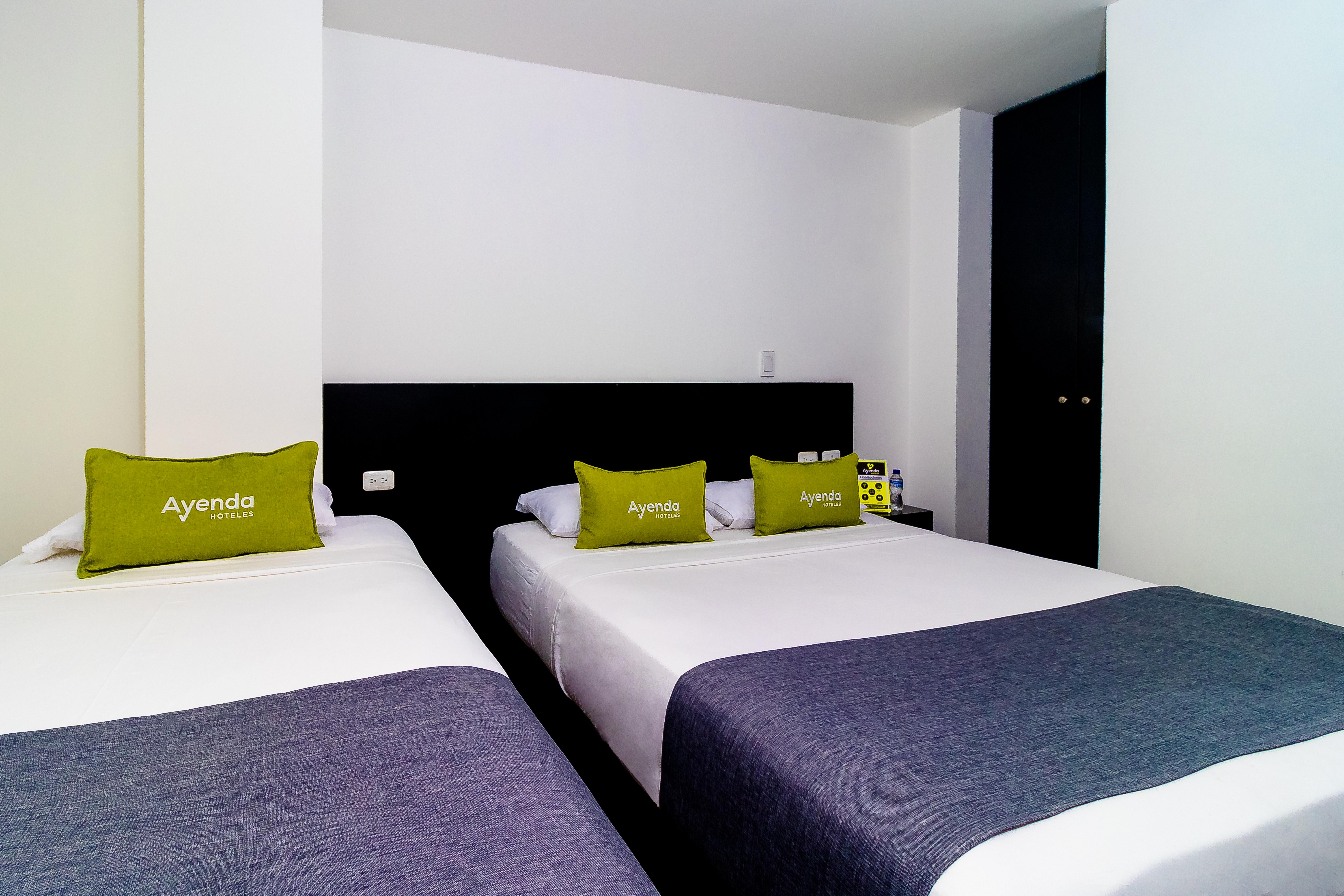 Ayenda 1063 Golden Hotel Bogota Buitenkant foto
