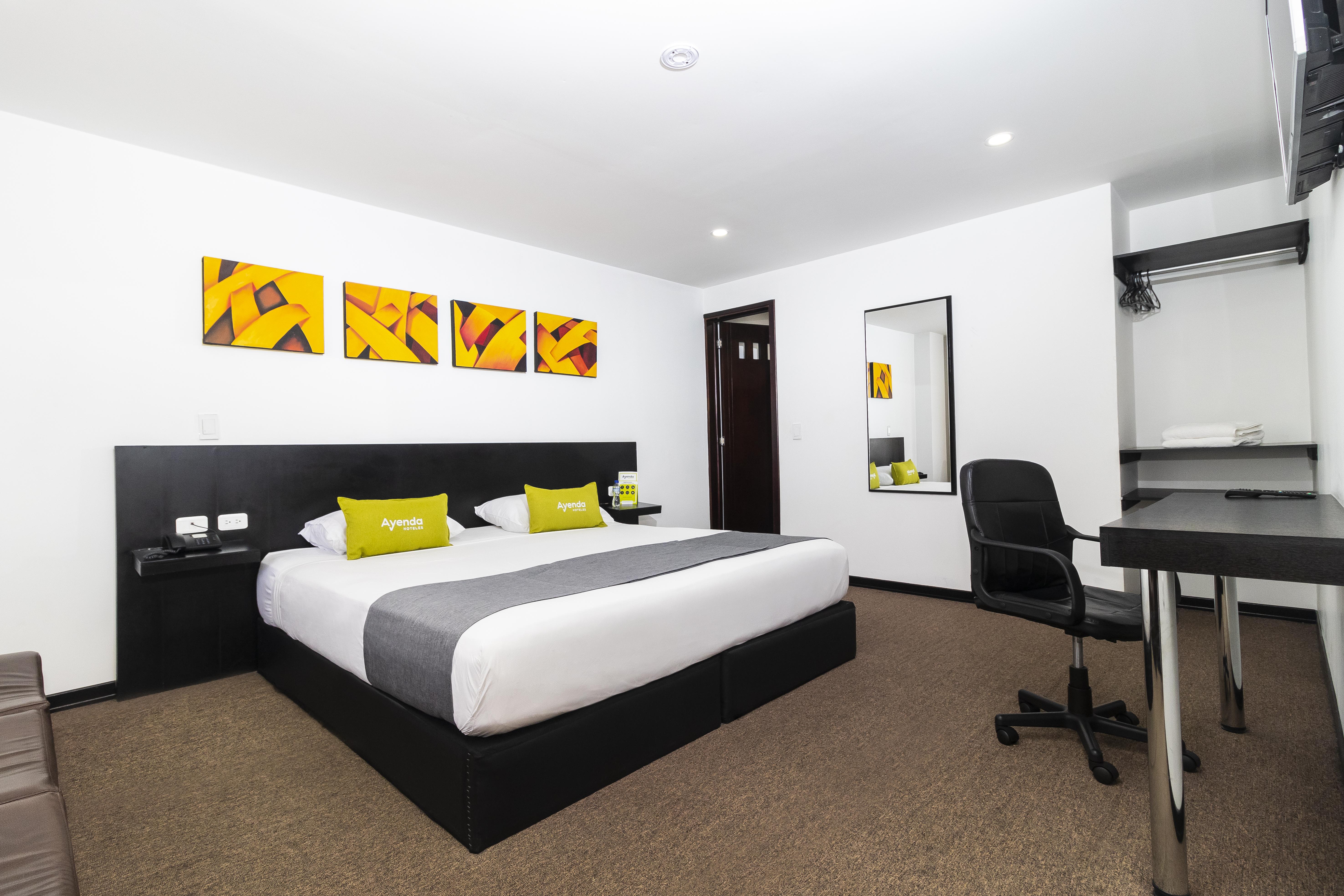 Ayenda 1063 Golden Hotel Bogota Buitenkant foto