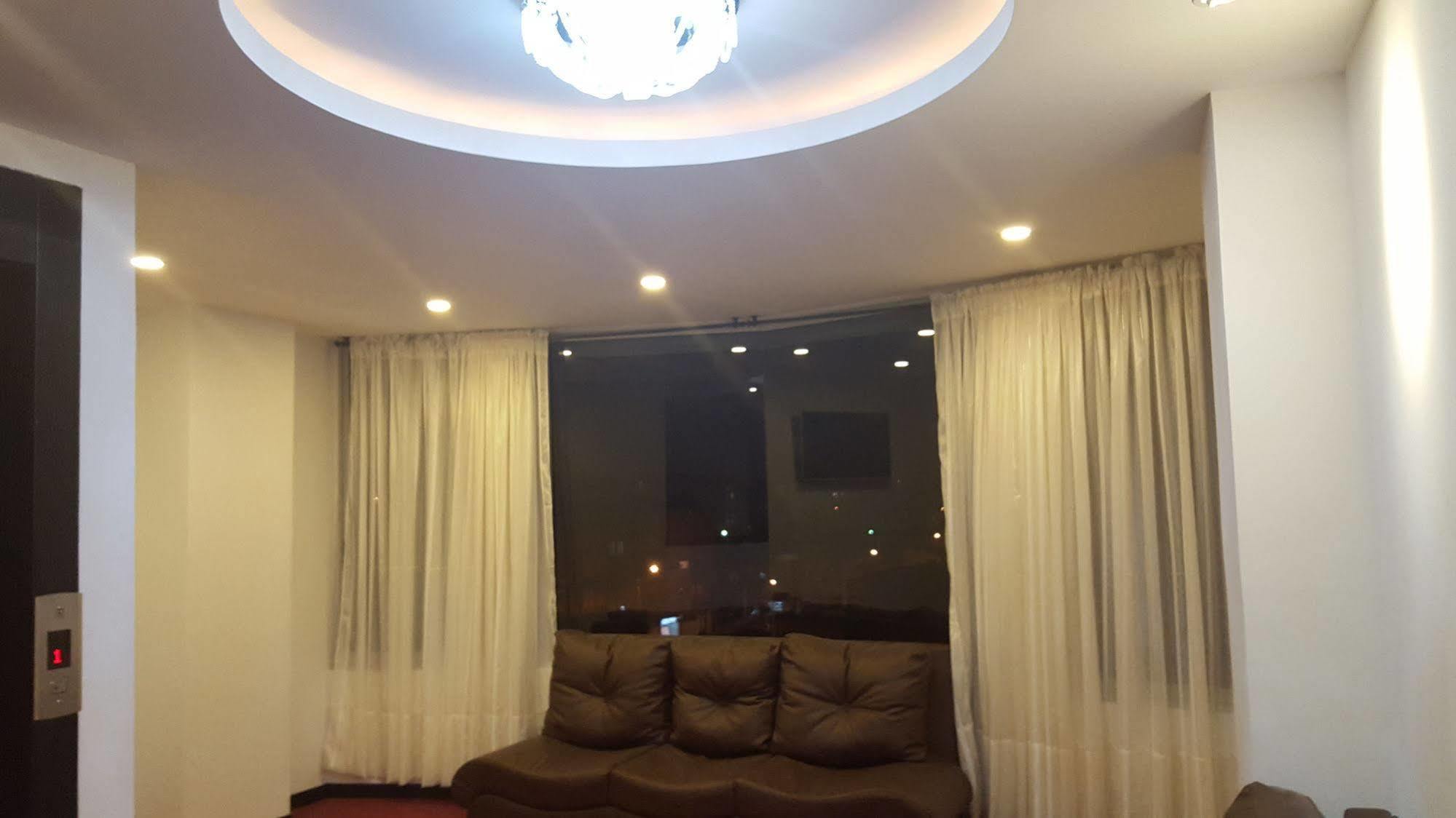 Ayenda 1063 Golden Hotel Bogota Buitenkant foto